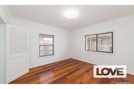 Property photo of 15 Roe Street Mayfield NSW 2304