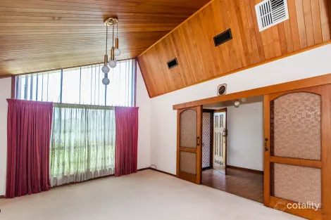 Property photo of 11 Clay Drive Doncaster VIC 3108