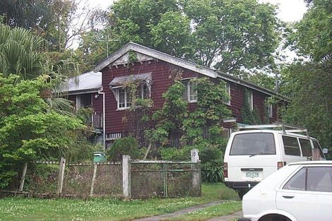 18 Fifth Ave, Kedron, QLD 4031