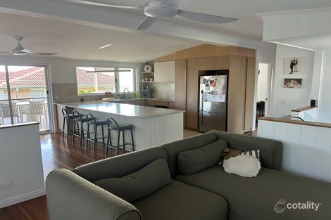 Property photo of 18 Cecile Street Balmoral QLD 4171