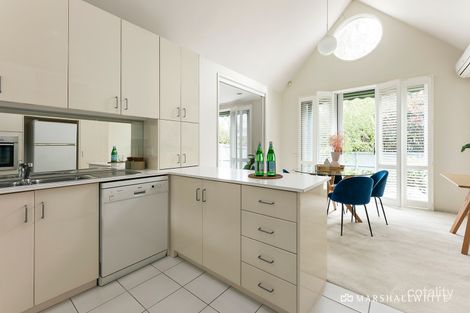 Property photo of 2/38-40 Aitchison Avenue Ashburton VIC 3147