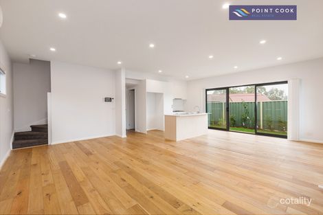 Property photo of 9/27-29 Point Cook Road Altona Meadows VIC 3028