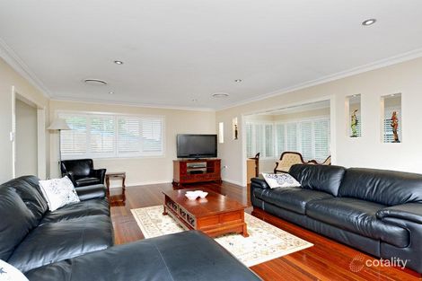 Property photo of 31 Cresthaven Drive Mansfield QLD 4122