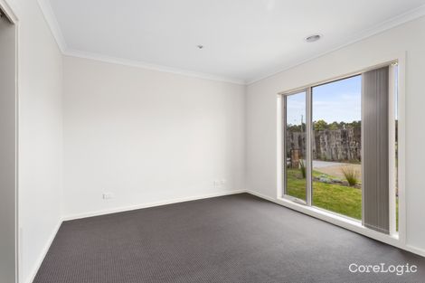 Property photo of 5 Orbost Close Ocean Grove VIC 3226
