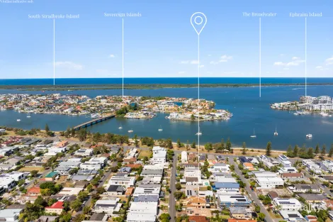 Property photo of 2/16 Eider Avenue Paradise Point QLD 4216