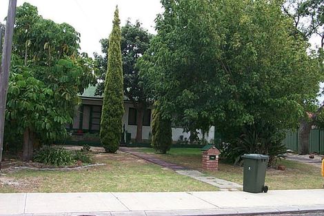 22 Cyril Rd, High Wycombe, WA 6057
