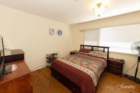 Property photo of 33 Birdwood Avenue Wattle Grove NSW 2173
