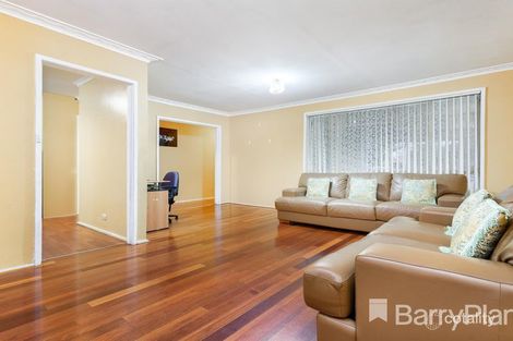 Property photo of 10 Parkmore Road Keysborough VIC 3173