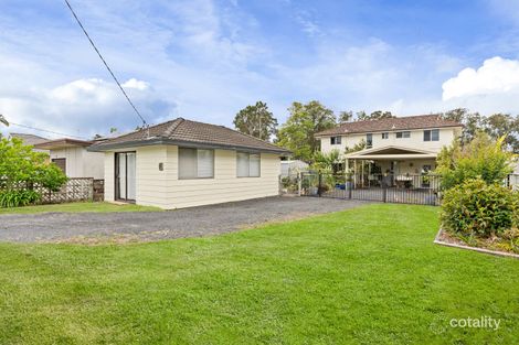 Property photo of 37 Lakedge Avenue Berkeley Vale NSW 2261