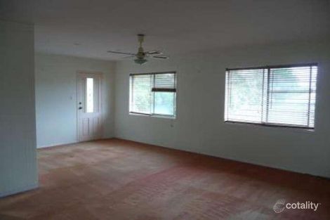 Property photo of 19 Sunshine Boulevard Broadbeach Waters QLD 4218