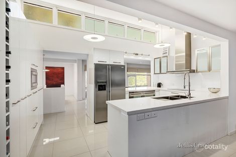 Property photo of 44 Melview Drive Ringwood North VIC 3134