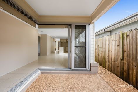 Property photo of 52 Sanctuary Drive Cranley QLD 4350