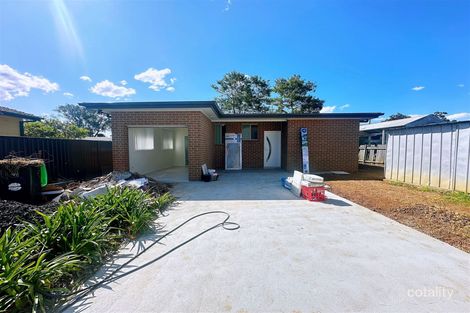 Property photo of 6 Scribbly Place Macquarie Fields NSW 2564