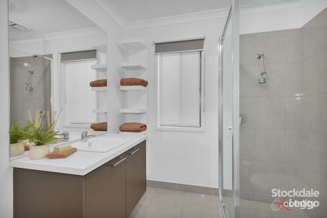 Property photo of 43 Chesney Circuit Clyde VIC 3978