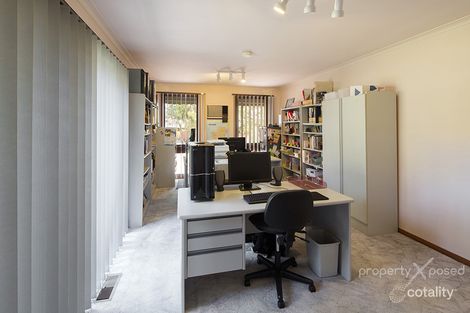 Property photo of 2 Maffra Court Dandenong North VIC 3175