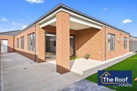 Property photo of 16 Napier Street Tarneit VIC 3029