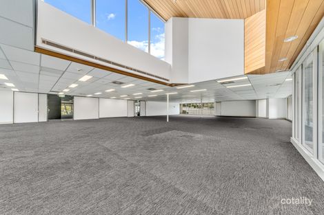 1 Phipps Cl, Deakin, ACT 2600