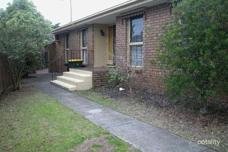 Property photo of 5 Narambi Crescent Frankston VIC 3199