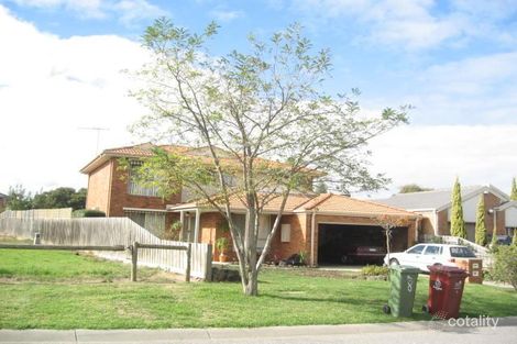 8 Shaw Cl, Dandenong North, VIC 3175