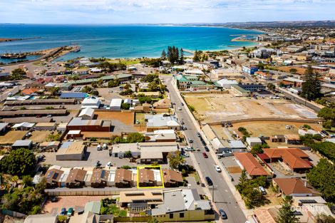 Property photo of 2/60 Gregory Street Geraldton WA 6530