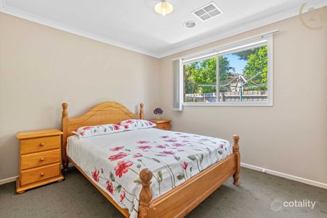 Property photo of 16 Terri-Ester Drive Berwick VIC 3806