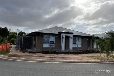 15 Horrie Knight Cres, Smithfield Plains, SA 5114