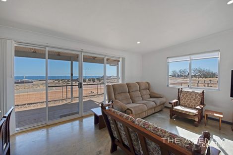Property photo of 31 Sunstone Drive Kalbarri WA 6536
