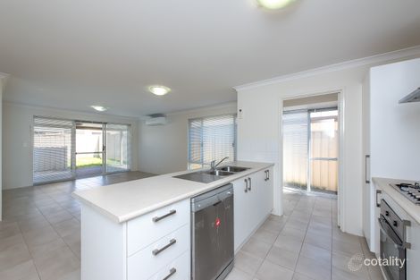 Property photo of 8/24 Gladstone Road Armadale WA 6112
