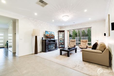 Property photo of 7 Bernadette Drive Berwick VIC 3806
