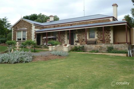 24 William St, Clare, SA 5453