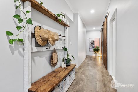 Property photo of 8 Henson Place The Vines WA 6069