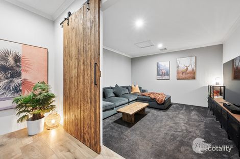 Property photo of 8 Henson Place The Vines WA 6069