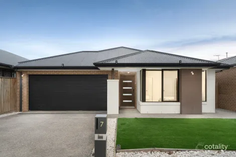 7 Alinta Dr, Deanside, VIC 3336