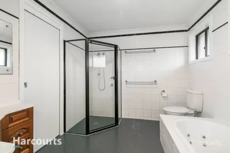 Property photo of 9 Blenheim Place St Clair NSW 2759