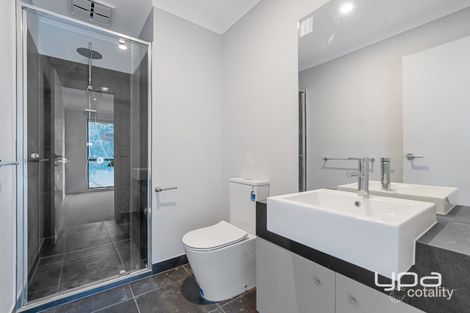 Property photo of 37 Adelong Way Bacchus Marsh VIC 3340