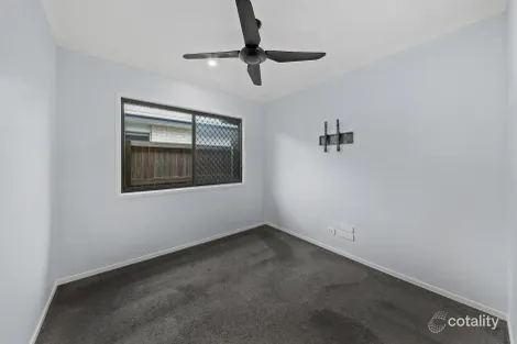 Property photo of 17 Benjamen Crescent Nirimba QLD 4551