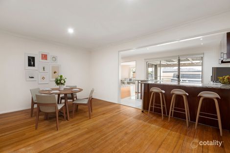 Property photo of 18 Araluen Drive Croydon VIC 3136