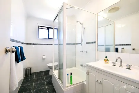 Property photo of 7/157 Muir Street Labrador QLD 4215