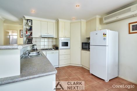 Property photo of 23 Flax Mill Close Drouin VIC 3818