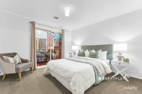 Property photo of 34 Hancock Drive Berwick VIC 3806