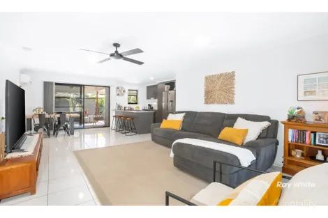 Property photo of 10 Beachside Circuit Mulambin QLD 4703