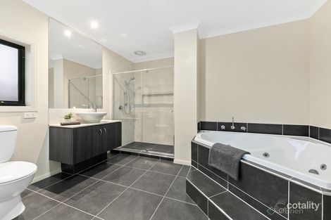 79 Marriott Bvd, Lyndhurst, VIC 3975