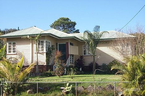 10 Rowton St, Holland Park, QLD 4121