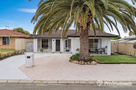 14 Larsson Walk, Clarkson, WA 6030