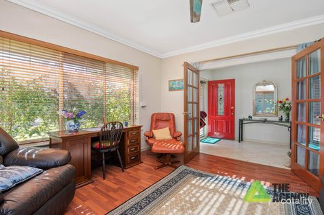 Property photo of 21B Weston Drive Swan View WA 6056