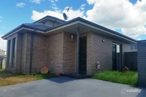 21 Pacific Palms Cct, Hoxton Park, NSW 2171