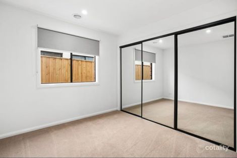 Property photo of 32 Wilkinson Street Mernda VIC 3754