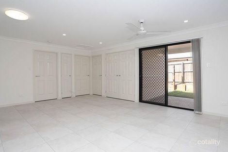 2/15 Chikameena St, Logan Reserve, QLD 4133