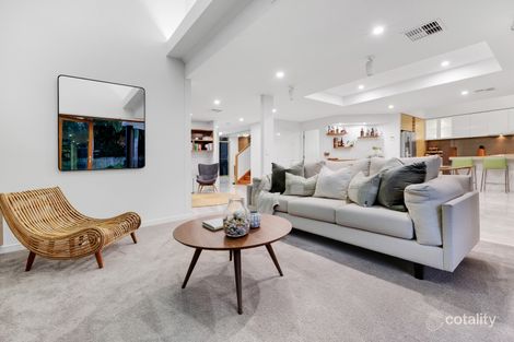 Property photo of 4 Lambeth Place Chapel Hill QLD 4069
