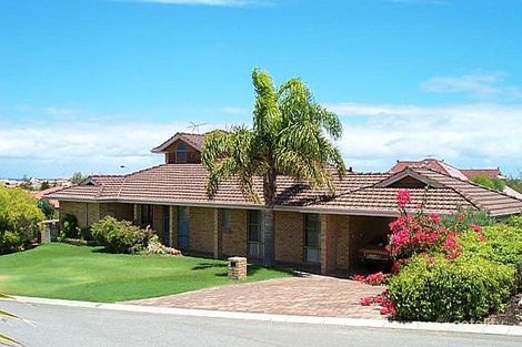 Property photo of 1 Yardarm Court Ocean Reef WA 6027